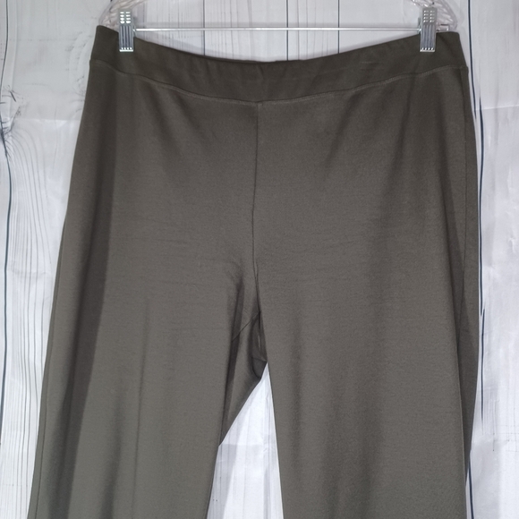 Eileen Fisher Dark Green pull-on pants - Picture 3 of 10